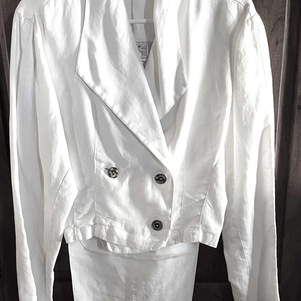 White 100% Pure Linen Cropped Jacket and Pants